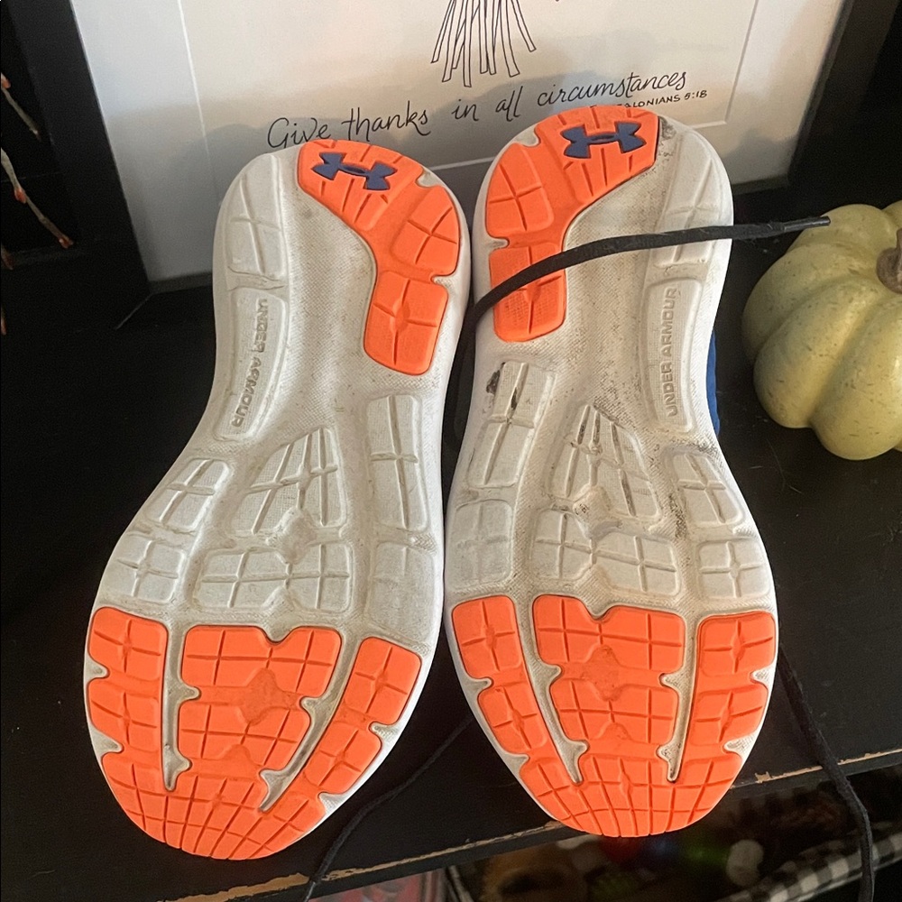 Under Armour Kids' Black, Blue, and Orange Sneakers size 5.5 youth - Picture 4 of 6